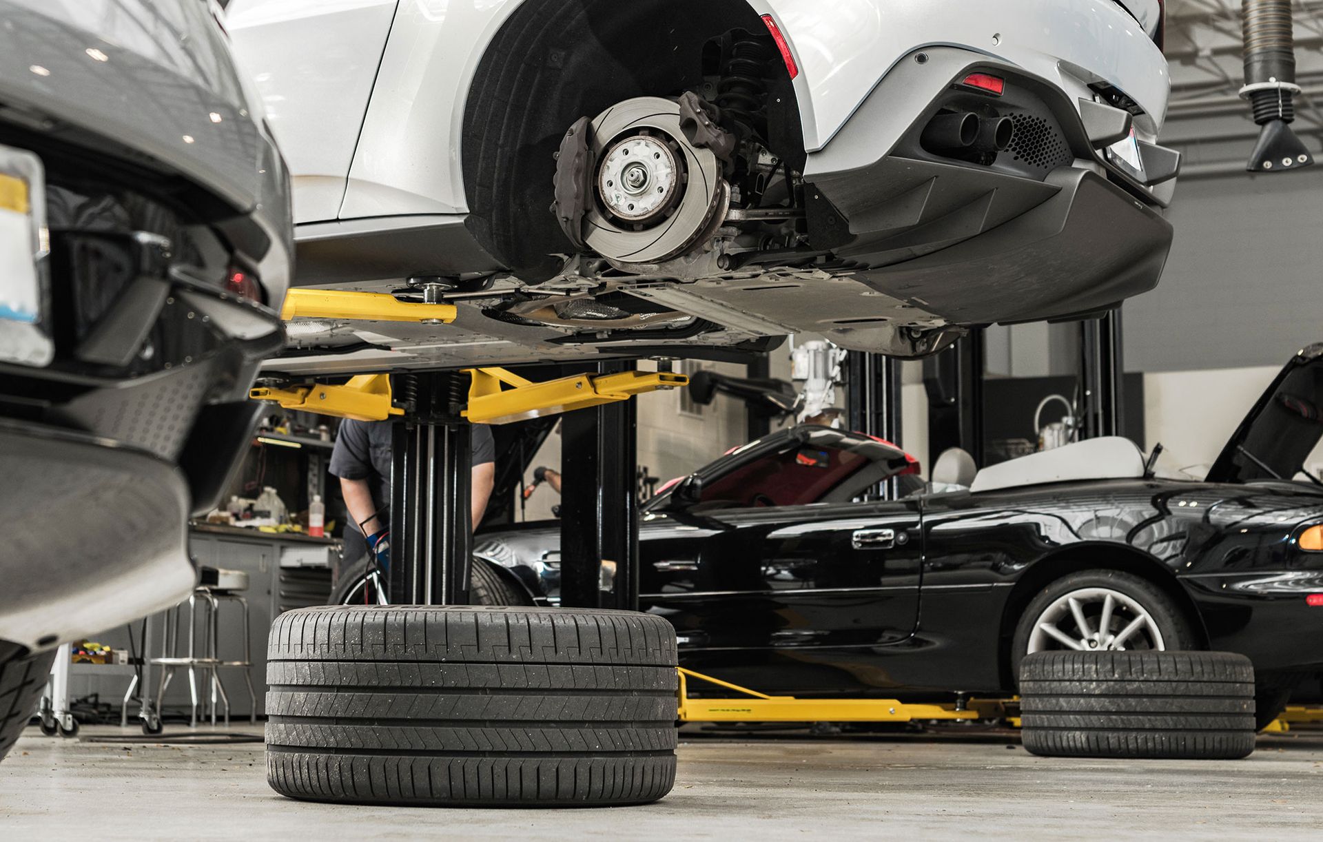 <p class="rteBlock">Tire Pressure Monitoring System (TPMS) Service</p>