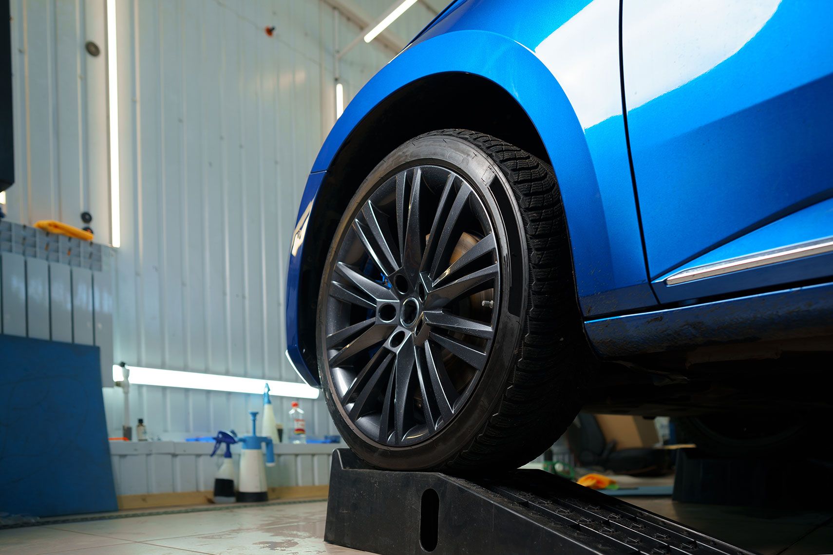 <p class="rteBlock">Seasonal Tire Swaps</p>