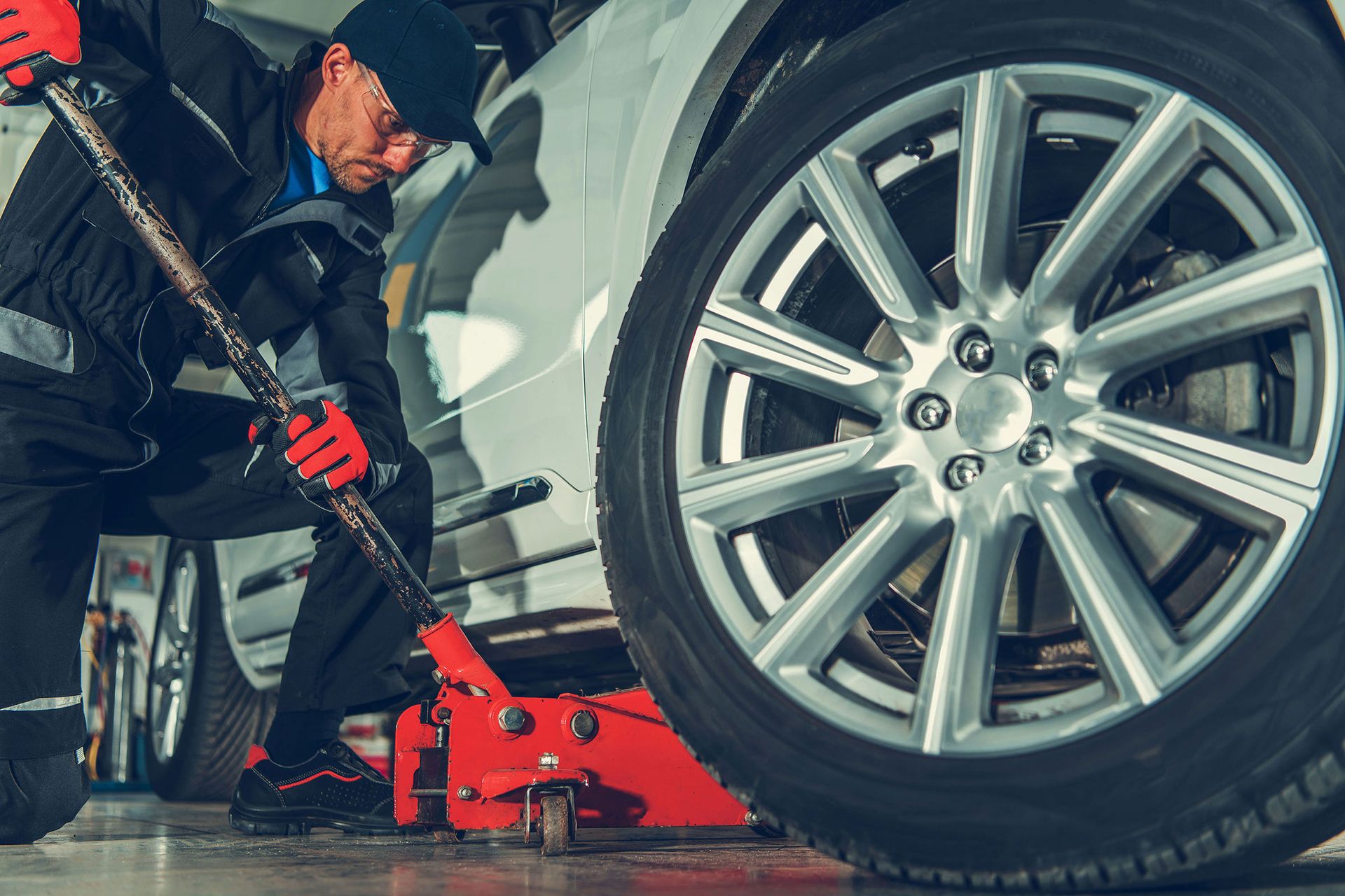 <p class="rteBlock">New Tire Installation</p>