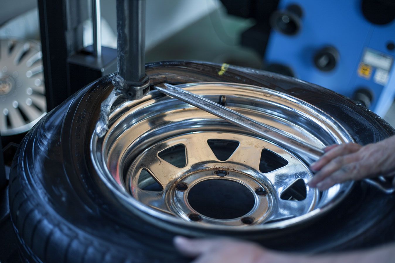 <p class="rteBlock">Efficient &amp; Reliable Tire Services</p>